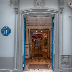 Le Faubourg Opera Parigi
